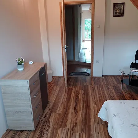 Quo Vadis Apartman * Szigliget