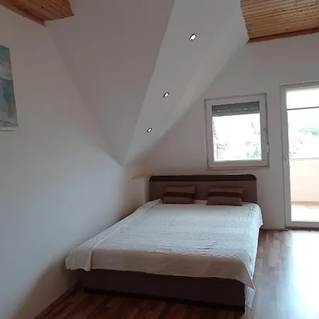 Quo Vadis Apartman * Szigliget